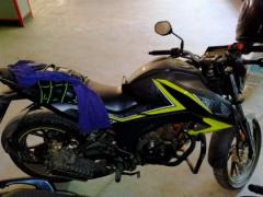 Honda CB Hornet 160R